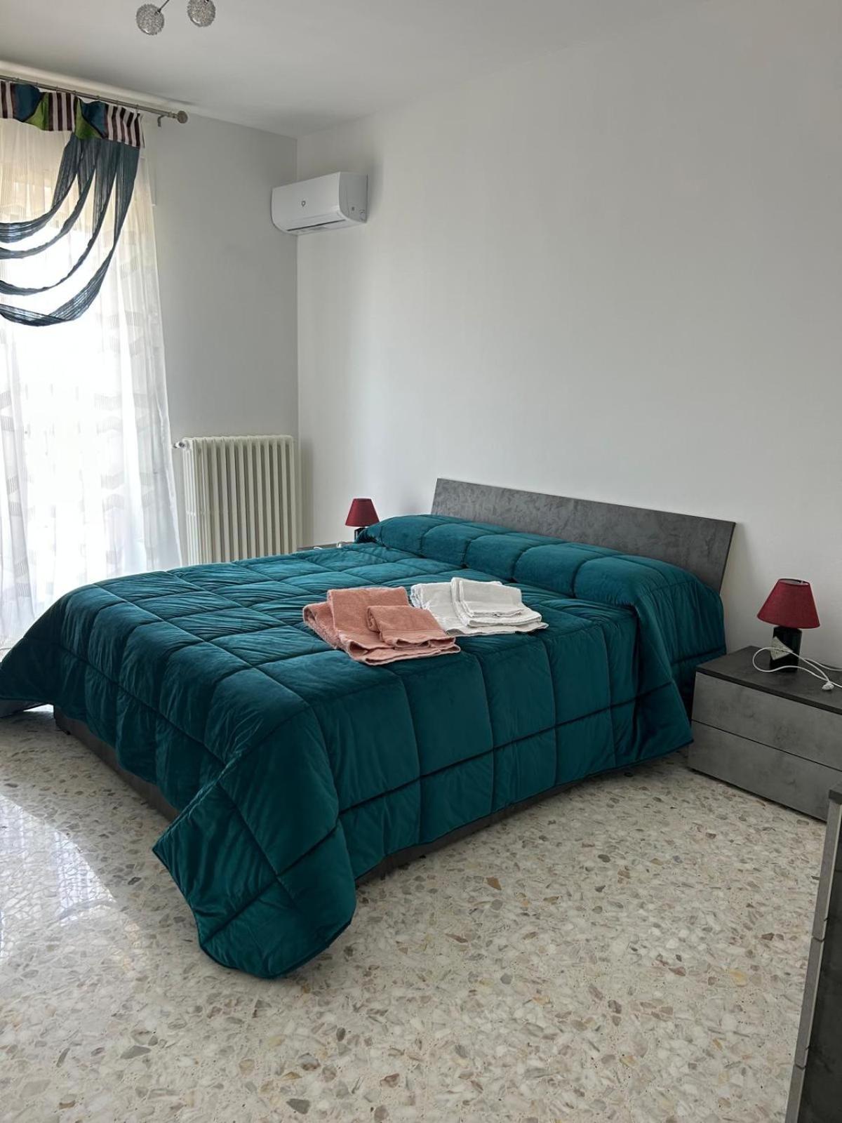 Sole House Apartman Bisceglie Kültér fotó
